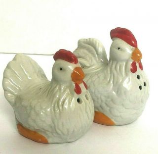 Vintage Rooster & Hen Salt And Pepper Shakers Barnyard Farmhouse Chicken Decor