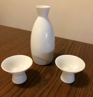Vintage 3 Piece White Porcelain Sake Set (made In Japan)