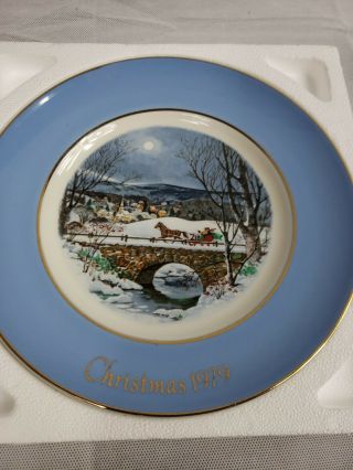 Vintage Avon Christmas Plate 7th Series Dashing Through The Snowwedgewood