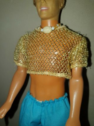 ✨barbie Doll Ken Poupée✨ Top T - Shirt En Maille Dorée Sun Sensation Vintage 1992