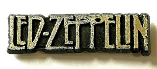 Led Zeppelin - Silver Logo - Old Og Vtg 1980`s Plastic Pin Badge
