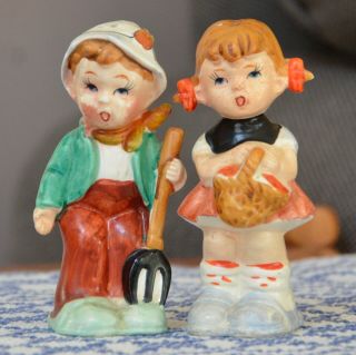 Vintage Girl Boy Salt & Pepper Shakers Figurine Children Gardening Artmark Japan