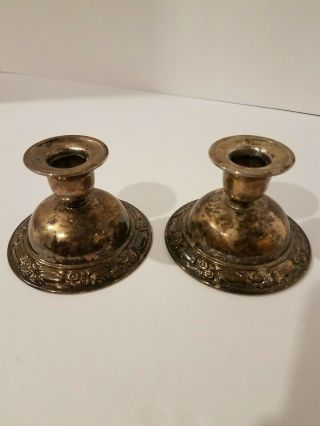 Candlestick Holders: Oneida U.  S.  A.  Silver Plated Set Of 2,  Repousse Flowers,  Vtg