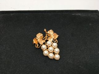 Vintage Gold Tone Faux Pearl Grape Cluster Brooch -
