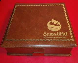 Vintage Collectible Seaworld California Souvenir Mini Jewelry Box