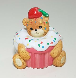 Vintage 1994 Lucy Rigg Enesco Cupcake Bear