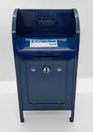 Vintage Us Post Office Letter Mail Box Metal Coin Bank With Key - Made In Korea