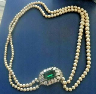 Vintage Double Stranded Faux Pearl Necklace With Green Glass & Diamante Pendant