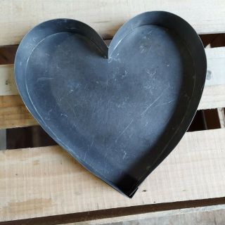 Vintage Large Heart Shaped Metal Cake Pan