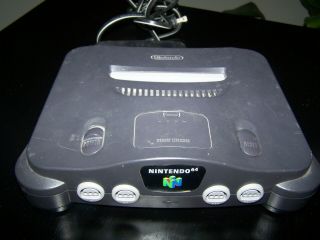 Vintage Nintendo64 Nintendo 64 Controllers And Six Games