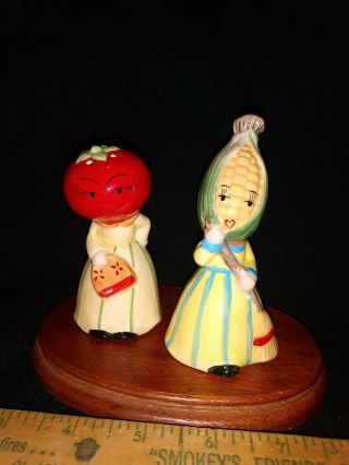 Vintage Anthropomorphic Salt And Pepper Shakers Tomato Corn Head Figurines