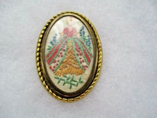 Vintage Crinoline Lady Embroidery Oval Gold Tone Brooch