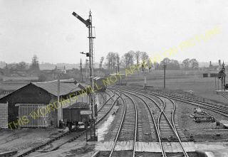 Brading Railway Station Photo.  Sandown To Bembridge & Ryde Lines.  (15)
