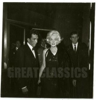 Marilyn Monroe Jose BolaÑos Golden Globes 1962 Vintage Photograph