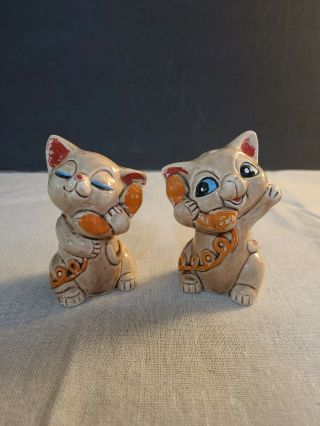 Vintage Anthropomorphic Cats Salt And Pepper Shakers Talking On Phone