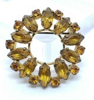 Lovely Vintage Art Deco Gold Gilt Brass Amber Glass Gem Floral Wreath Brooch Pin