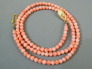 Vintage Mid Century Natural Angel Skin Coral Round Bead Necklace 18 "