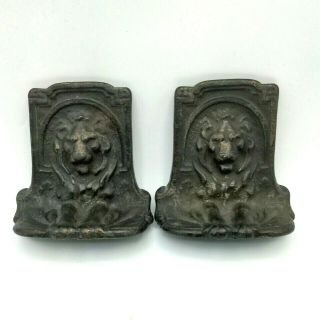 Vintage Set Of Cast Iron Metal Lion Head Bookends