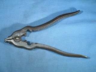 Vintage Ixl Chain Plier Patented Malleable Iron O.  P.  Schriver Co.