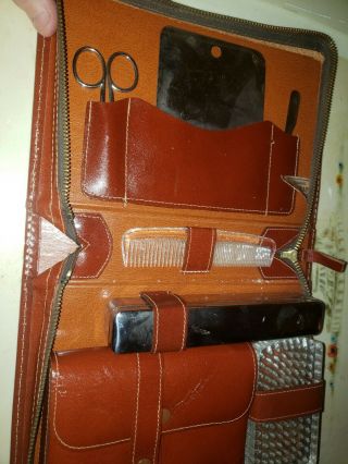 Vintage Men’s Travel Grooming Toiletry Kit With Leather Case