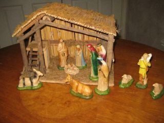 Vintage Sears Trim Nativity Set Manger Set 71 - 97623 Stable & 11 Ceramic Figures