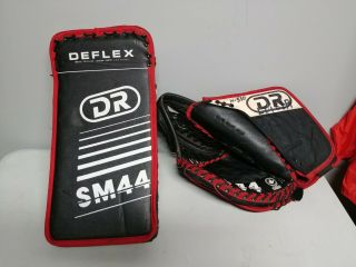Vintage Dr Sm44 Goalie Hockey Blocker / Catcher Glove Deflex Nhl
