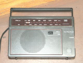 Vintage Ge General Electric Fm/am Portable Radio 7 - 2660d 2 - Way Power