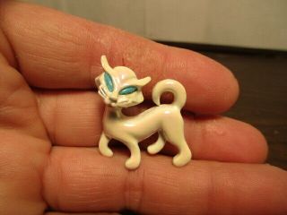 Vintage White Enamel Cat Pin - Blue Eyes - Brooch - Kitten