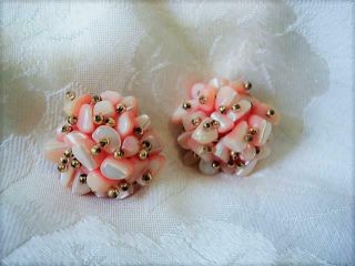 Vintage Pink Mother Of Pearl Shell Cluster Clip On Earrings Japan