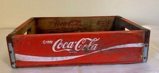 Vintage 1975 Red/white Coca - Cola Wood Box Crate Carrier Tin Edges