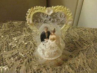 Vintage Wedding Cake Topper Bride And Groom With Heart 1950 