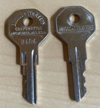 Vintage Briggs & Stratton Key No.  H606 Harley Ignition Lock Gas Cap