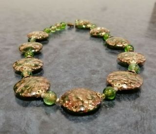Vintage Venetian Green/Gold Foiled Murano Glass Style Necklace 3