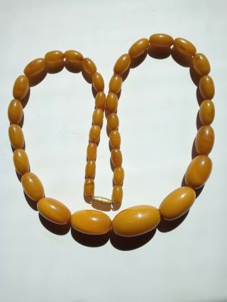 Vintage Bakelite Graduating Beaded Necklace Butterscotch Amber Color