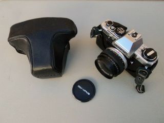 Vintage Olympus OM10 35mm SLR Film Camera w/ Auto - S 50mm F1.  8 Lens 3