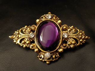Vintage Gold Tone Victorian - Style Brooch W/purple Glass Cabochon & Rhinestones