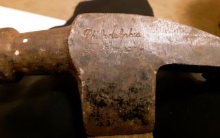 Vintage Philadelphia Tool Co.  Carpenters Claw Hammer.  18oz.