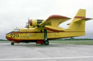 Govt Of Quebec,  Canadair Cl215,  C - Ftxi,  At Val D 