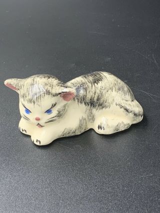 Vintage Ceramic Cat Figurine From The Peabody Hotel