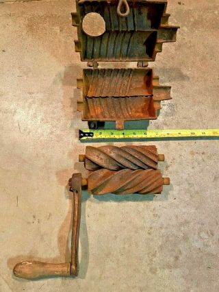 Vintage Antique Hand Crank Cast Iron Tobacco Cutter Grinder Ps & W No 112 Meat