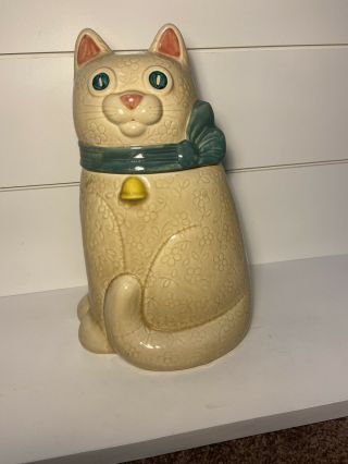 California Pottery.  Vintage Mid Century Metlox Cat Cookie Jar