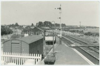 Isle Of Wight Brading Station Railway Photo,  C084