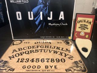 Vtg William Fuld Ouija Talking Board Mystifying Oracle,  Most Dangerous Game Book