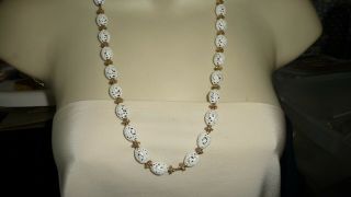 415a Vtg Costume Necklace Sign Monet White Enameled Filigree & Gold Tone