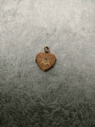 Vintage Heart Shaped Gold Tone Locket With Rhinestone Un - Branded