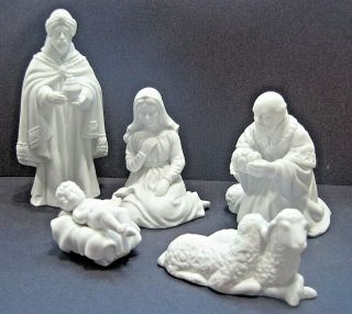 Vtg Avon Nativity Collectibles Set Of 5 Christmas Porcelain