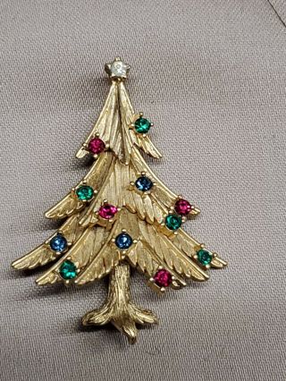 Vintage Crown Trifari Goldtone Christmas Tree Pin Brooch Stamped Trifari Vintage