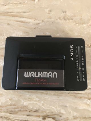 Vintage Sony Wm - F2015 Walkman Radio Cassette Player Am/fm Vgc