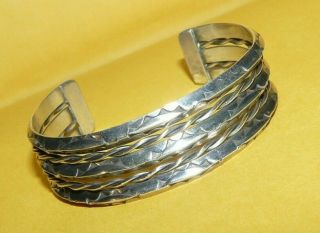 Vintage Native Navajo " Fred Harvey Era " 925 Sterling Silver Cuff Bracelet 33.  3g