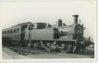 Isle Of Wight No.  17 Seaview Railway Photo,  C083